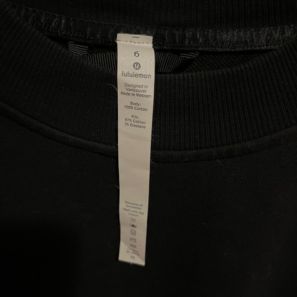 Lululemon Sweatshirt - Picture 2 of 3